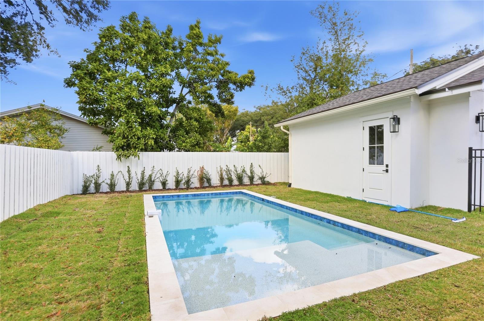 Image 9 of 58 For 9 Newell Street