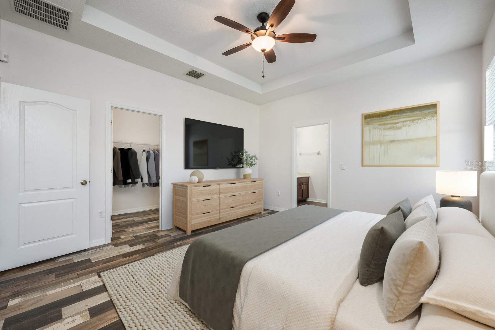 Image 13 of 37 For 10111 Tierra Bella Drive