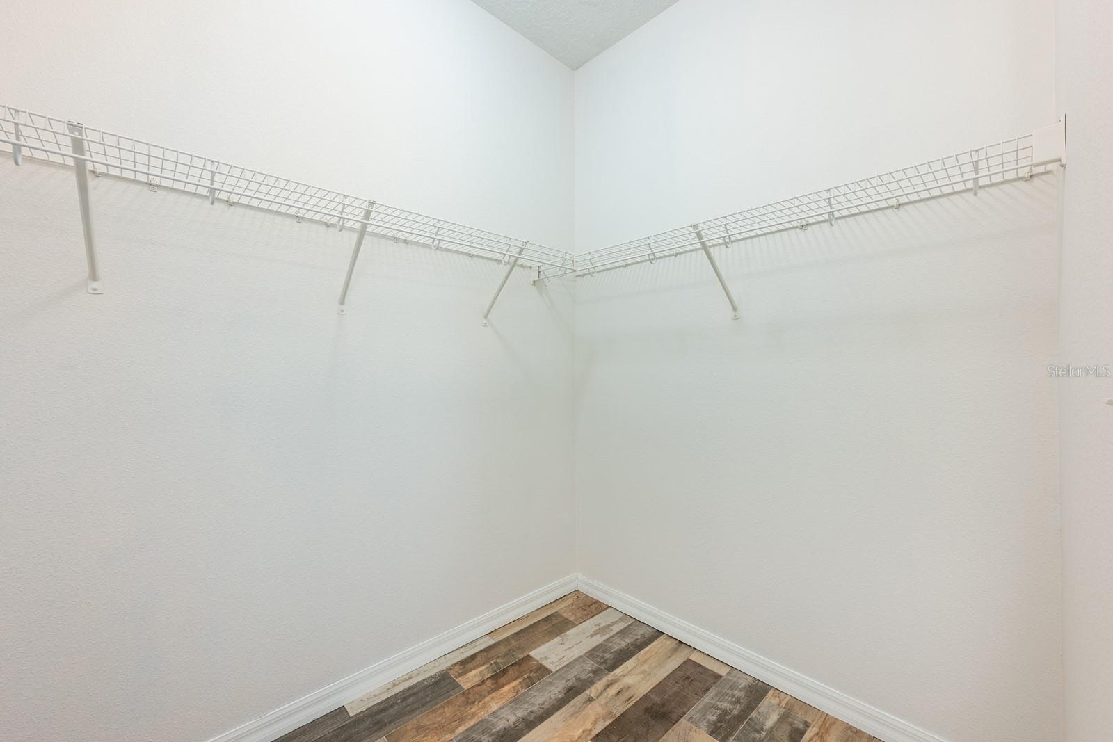 Image 14 of 37 For 10111 Tierra Bella Drive