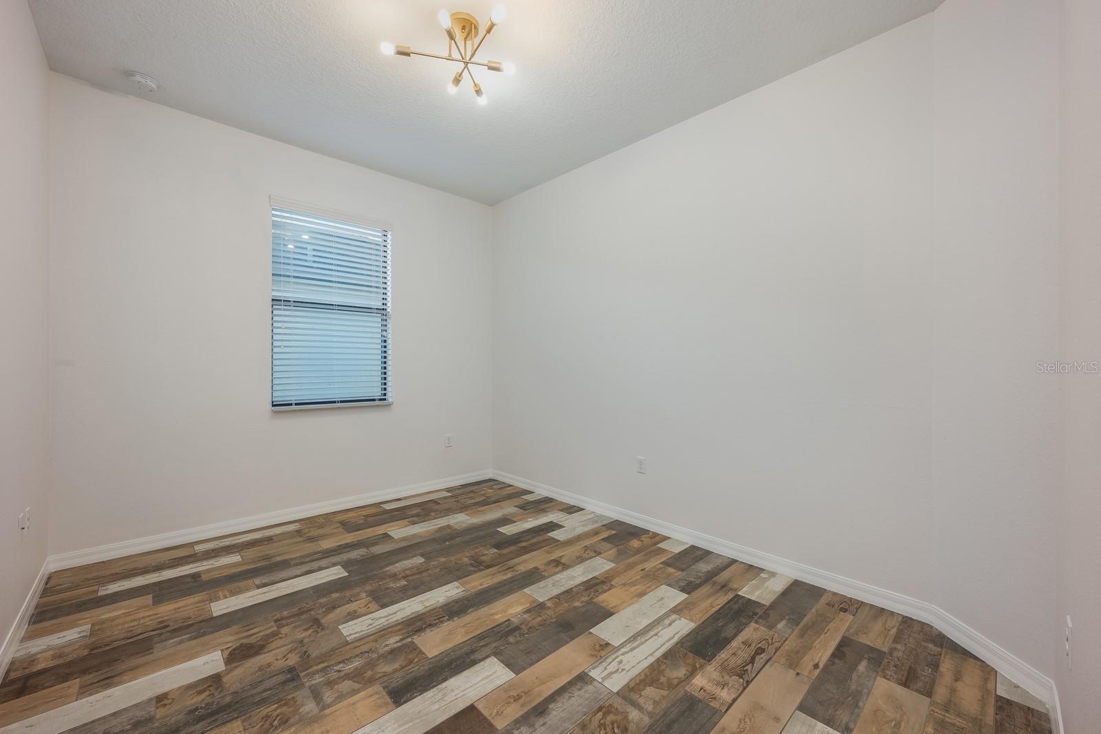 Image 20 of 37 For 10111 Tierra Bella Drive