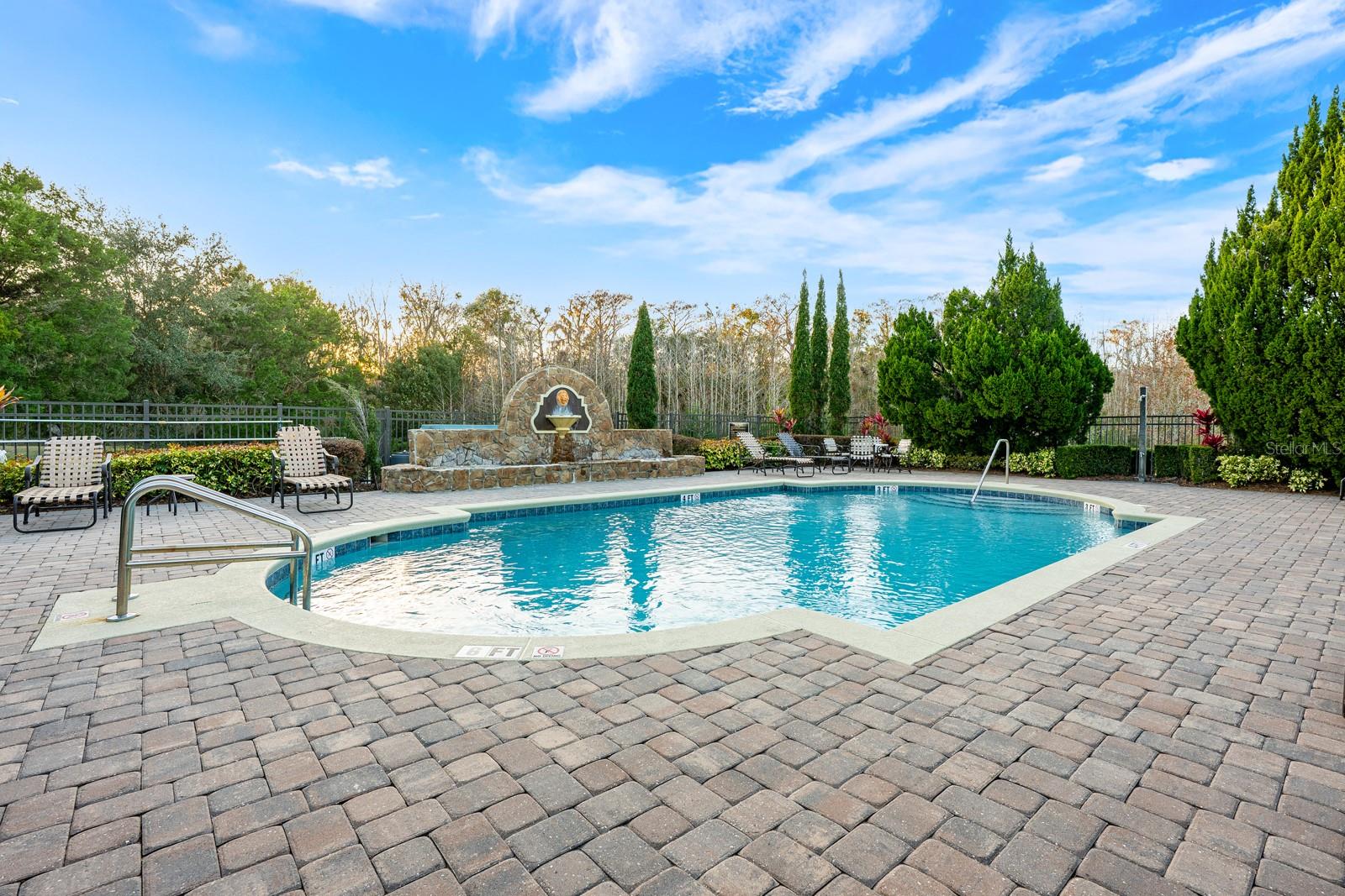 Image 28 of 37 For 10111 Tierra Bella Drive