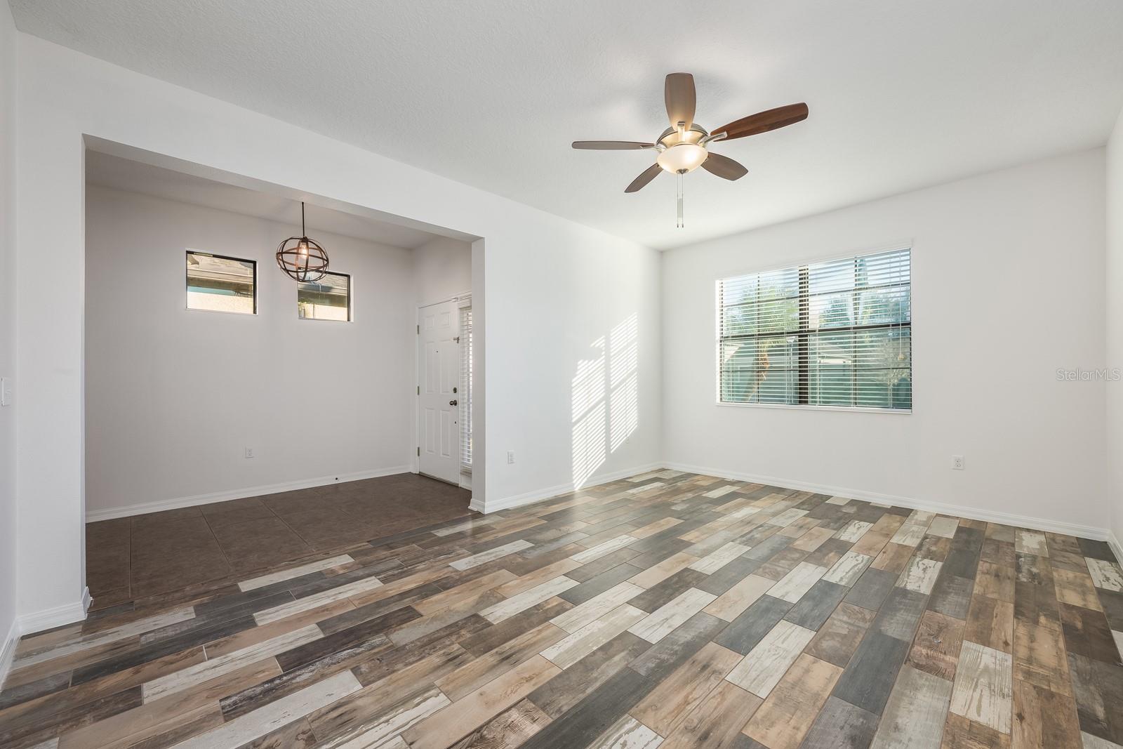 Image 30 of 37 For 10111 Tierra Bella Drive