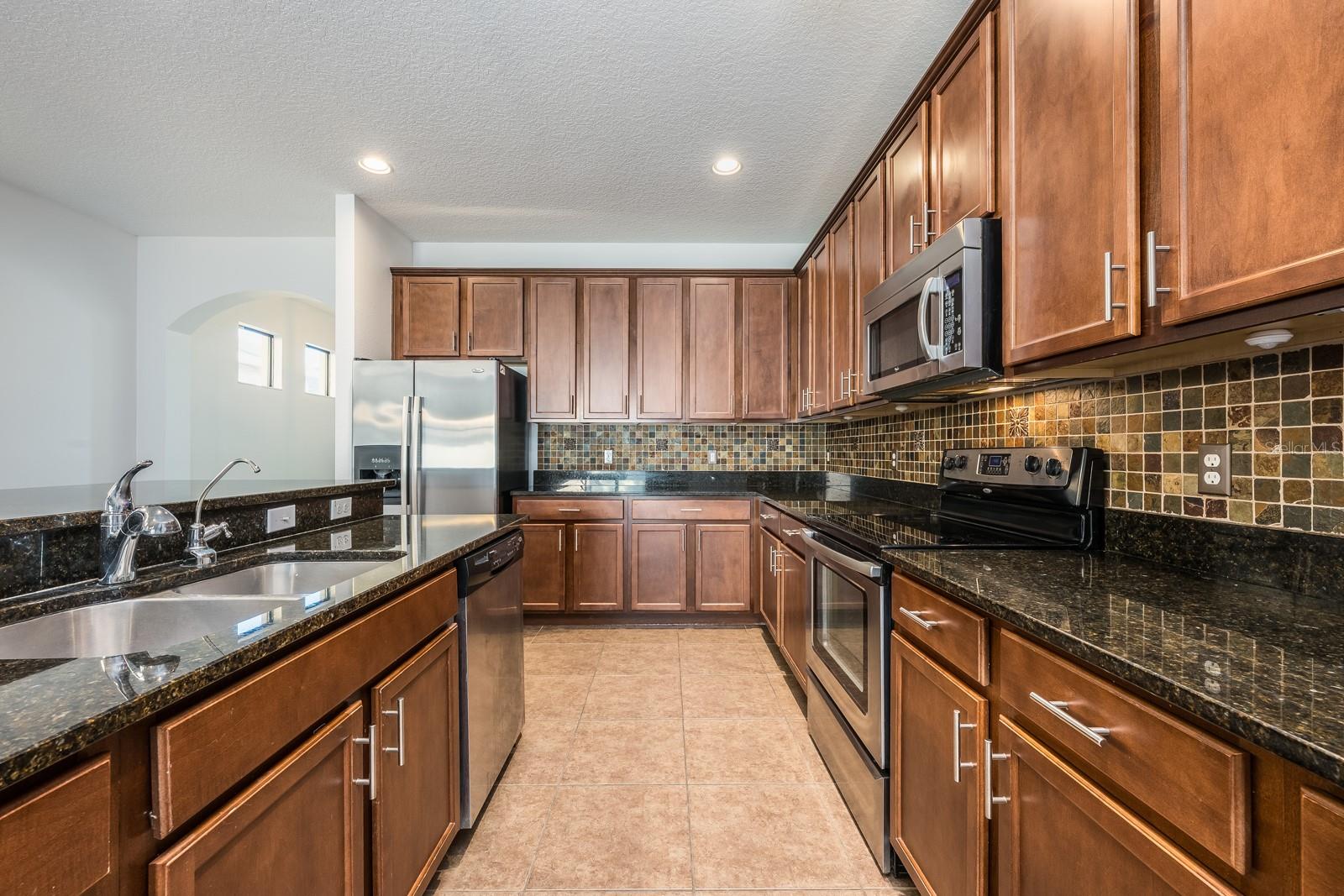 Image 5 of 37 For 10111 Tierra Bella Drive