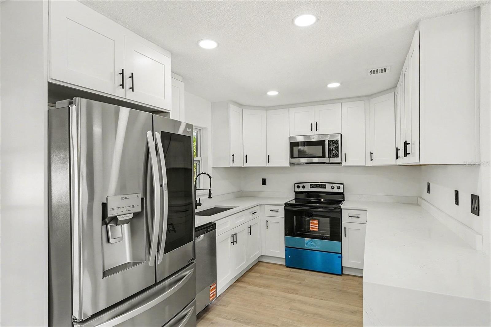 Image 10 of 26 For 3440 Kirby Drive