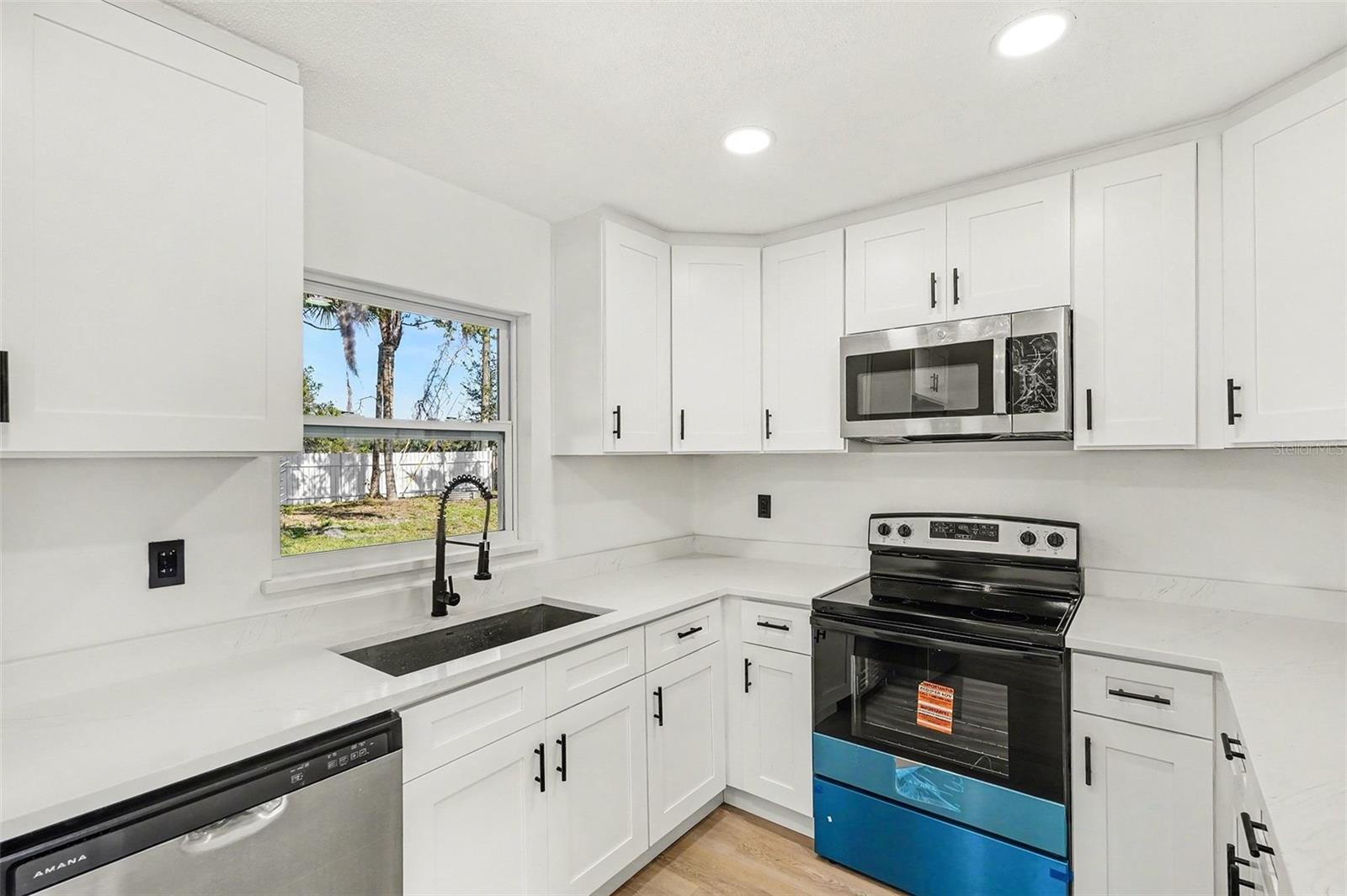 Image 11 of 26 For 3440 Kirby Drive