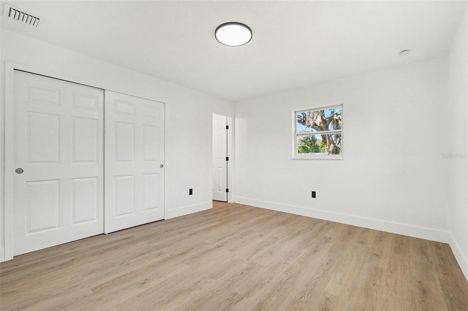 Image 12 of 26 For 3440 Kirby Drive