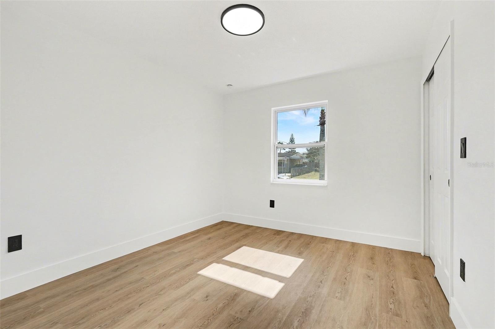 Image 16 of 26 For 3440 Kirby Drive