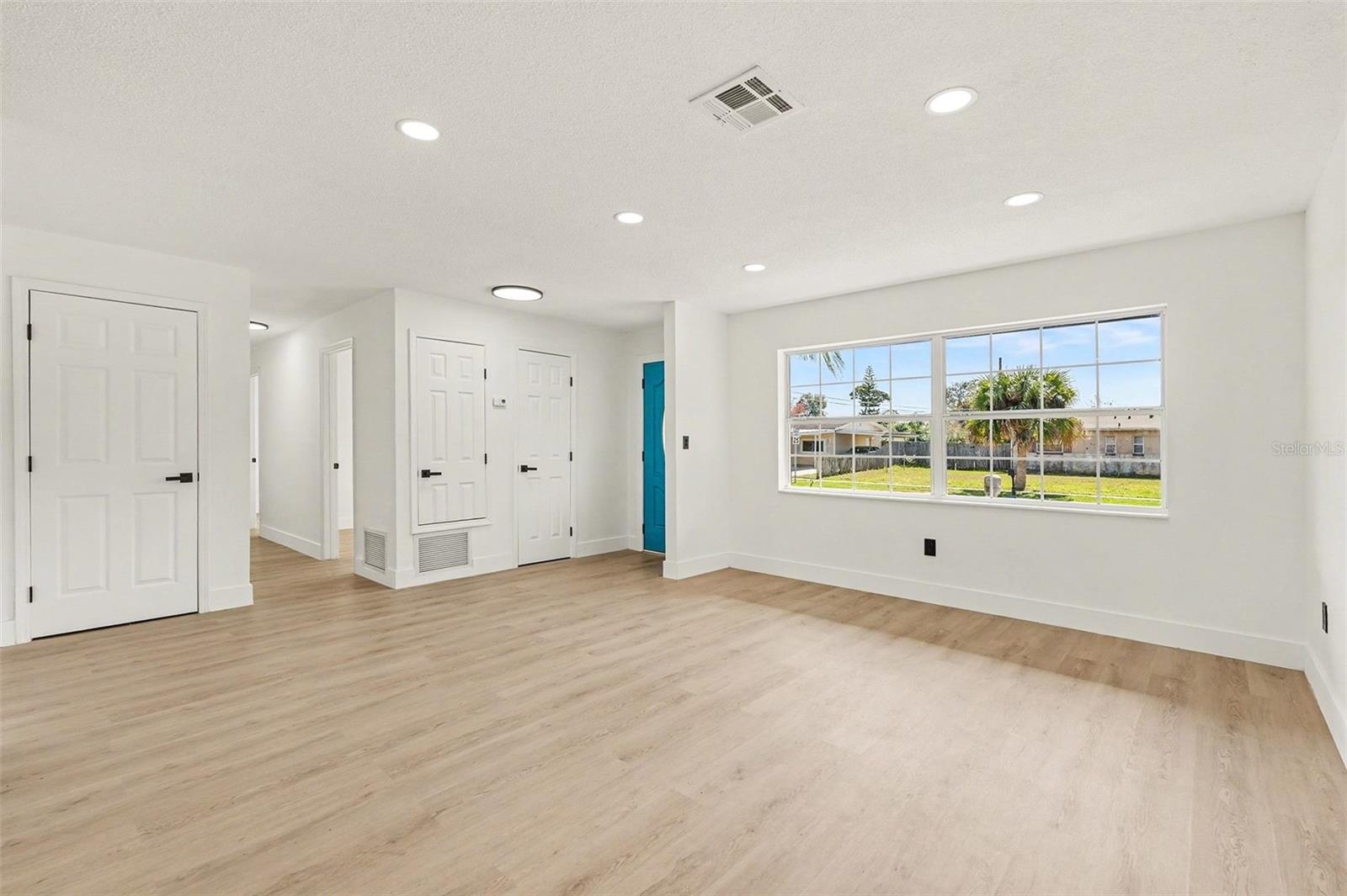 Image 6 of 26 For 3440 Kirby Drive