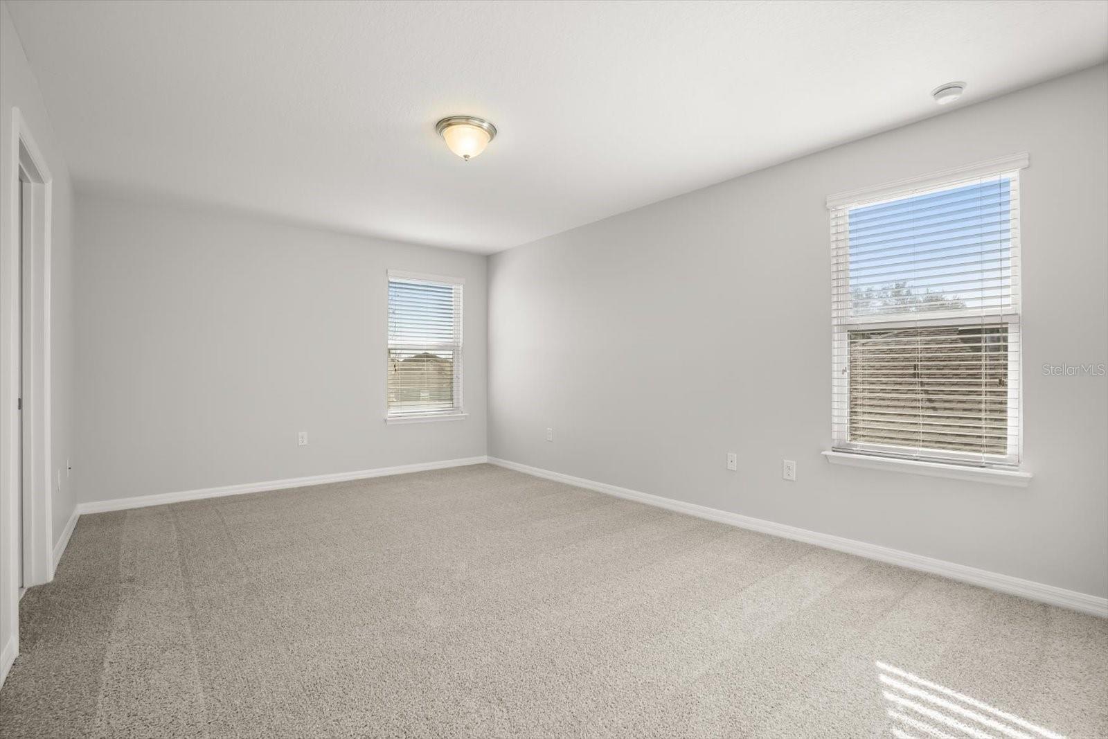 Image 14 of 37 For 4909 Waters Gate Drive