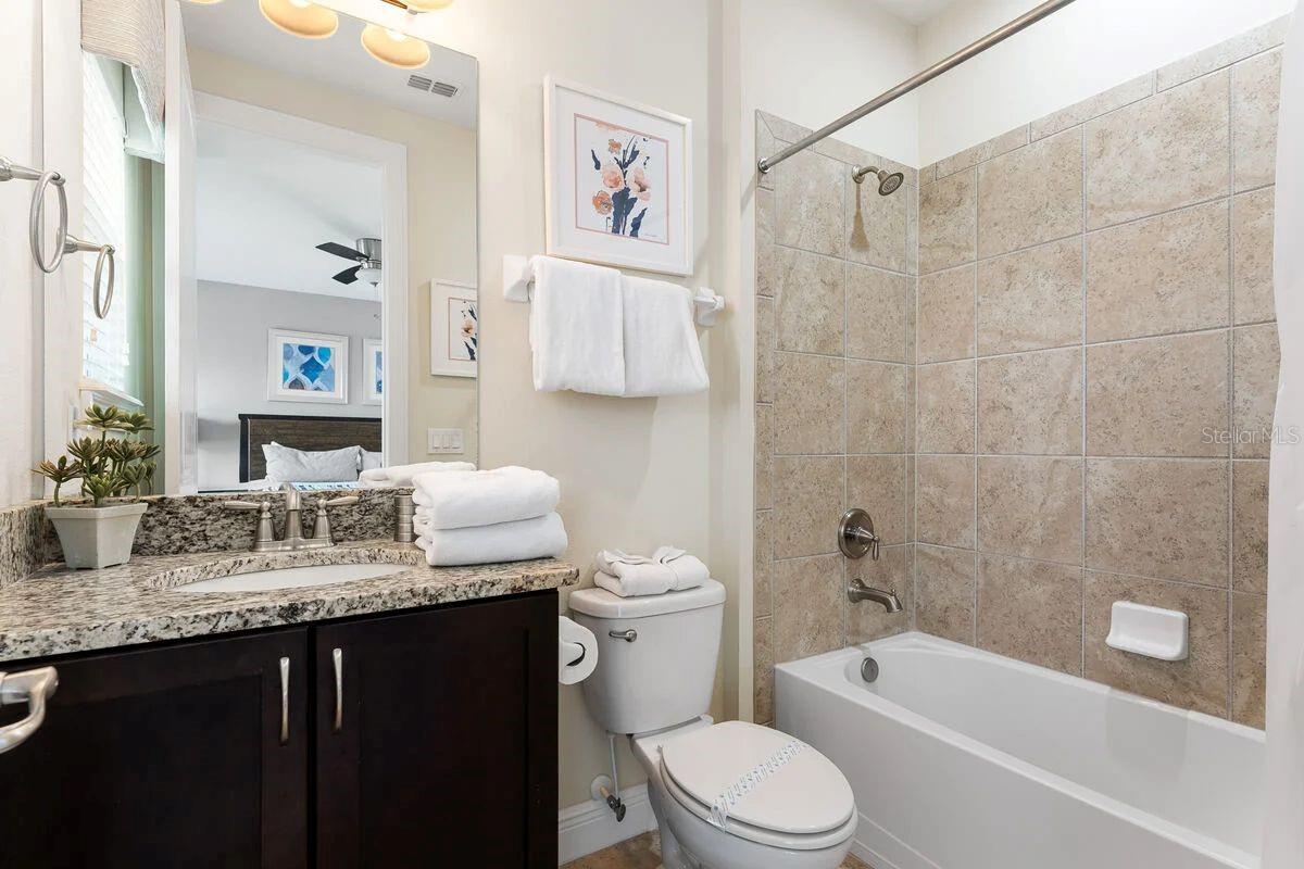 Image 26 of 42 For 795 Golden Bear Drive