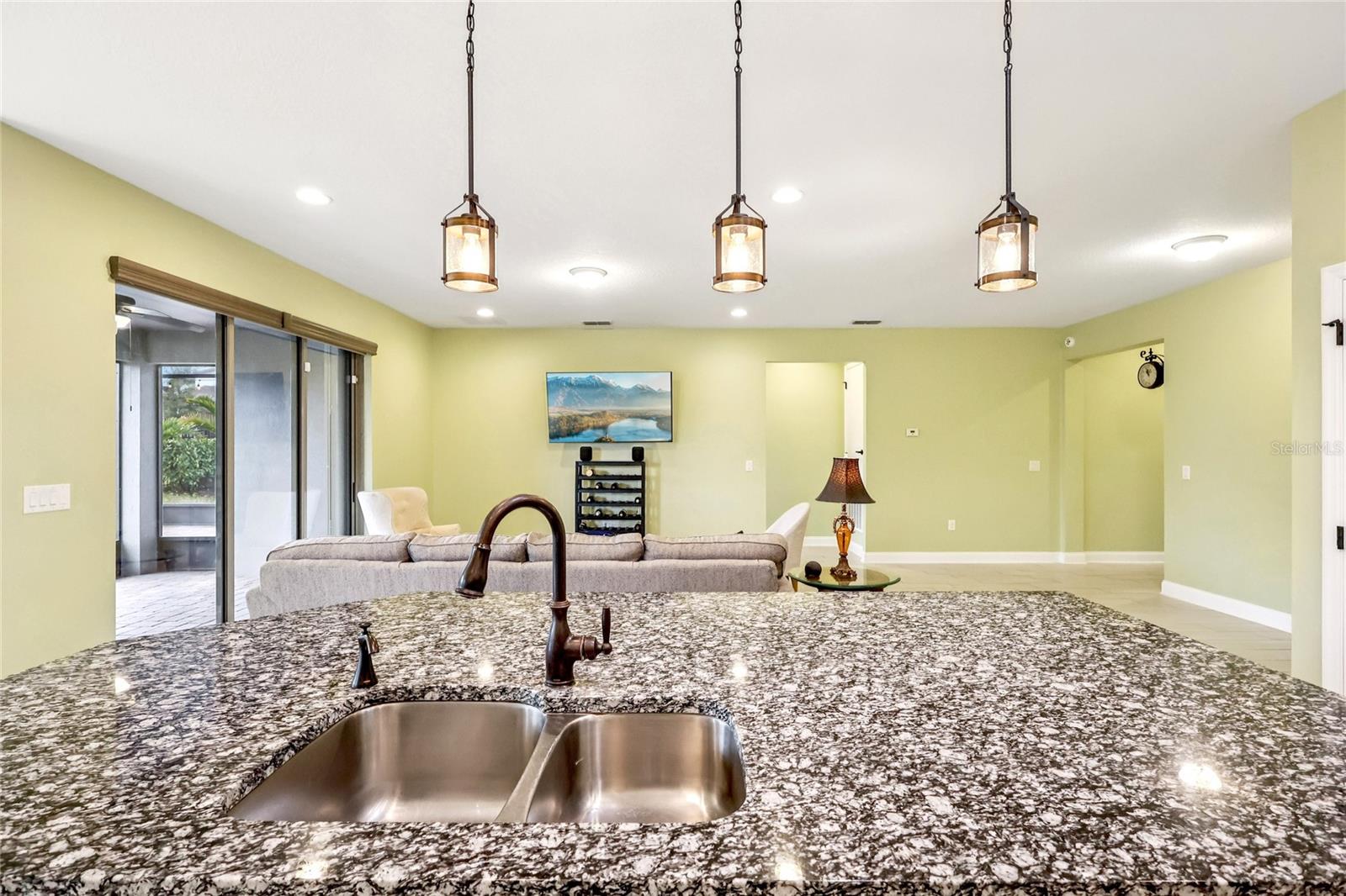 Image 27 of 47 For 2393 Panoramic Circle