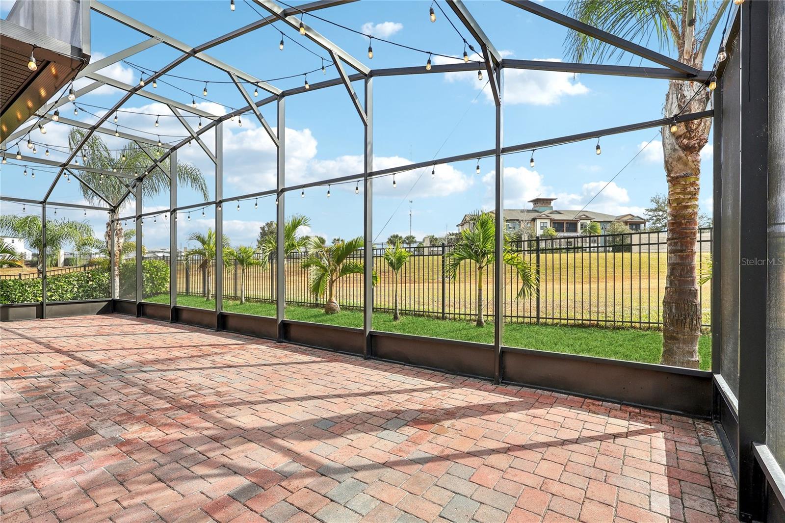 Image 40 of 47 For 2393 Panoramic Circle