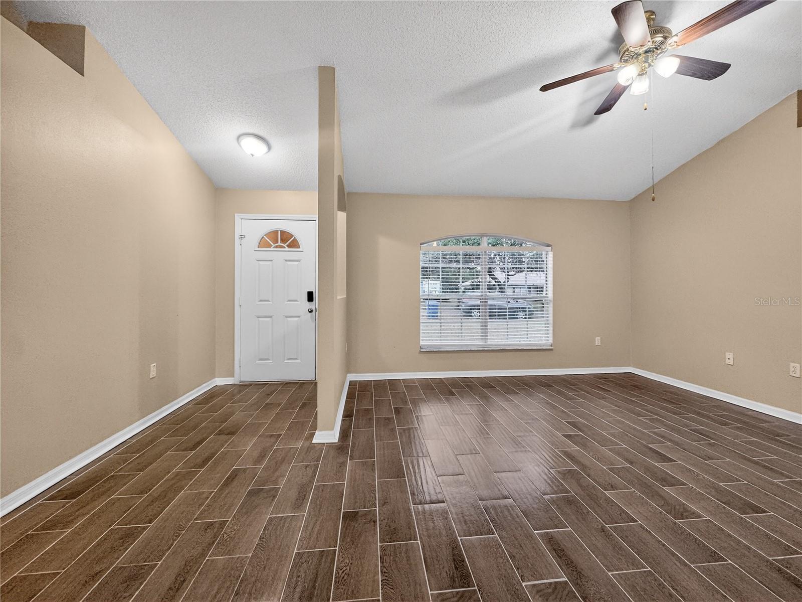 Image 19 of 30 For 835 Lancaster Avenue