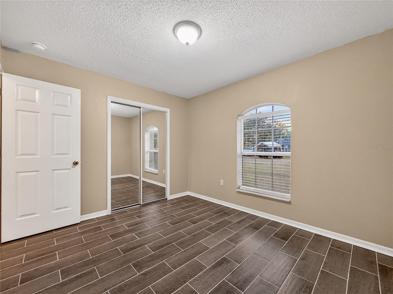 Image 7 of 30 For 835 Lancaster Avenue