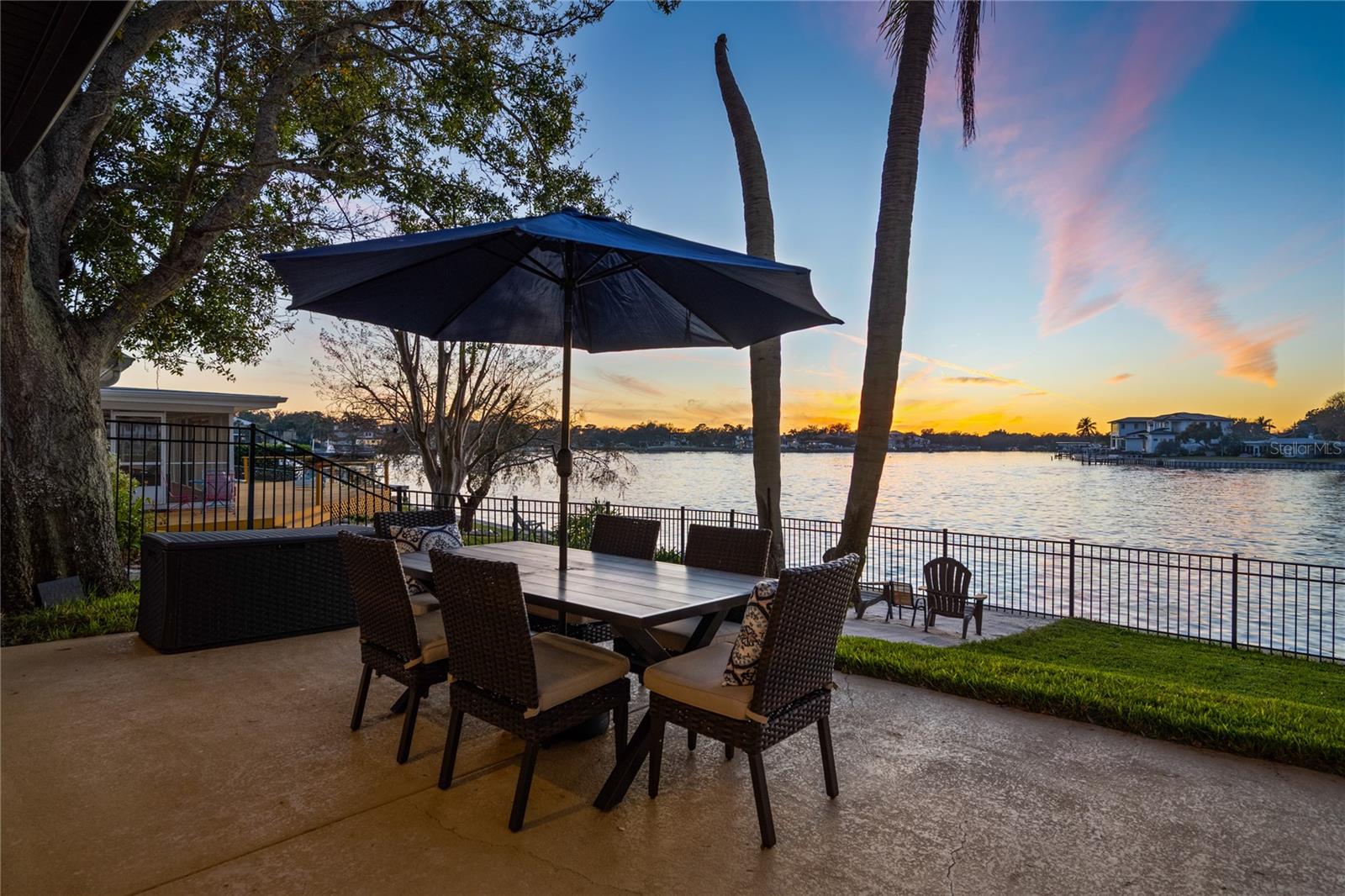 Image 25 of 55 For 3598 10th Street Ne