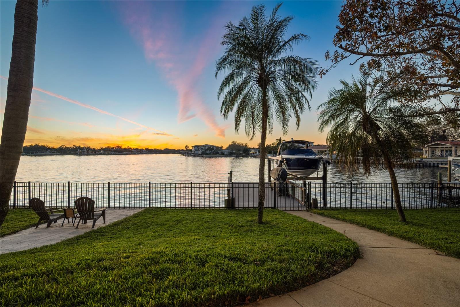 Image 29 of 55 For 3598 10th Street Ne