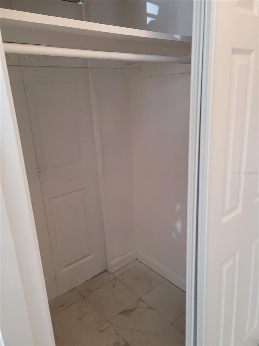 Image 31 of 36 For 200 Maitland Avenue 187