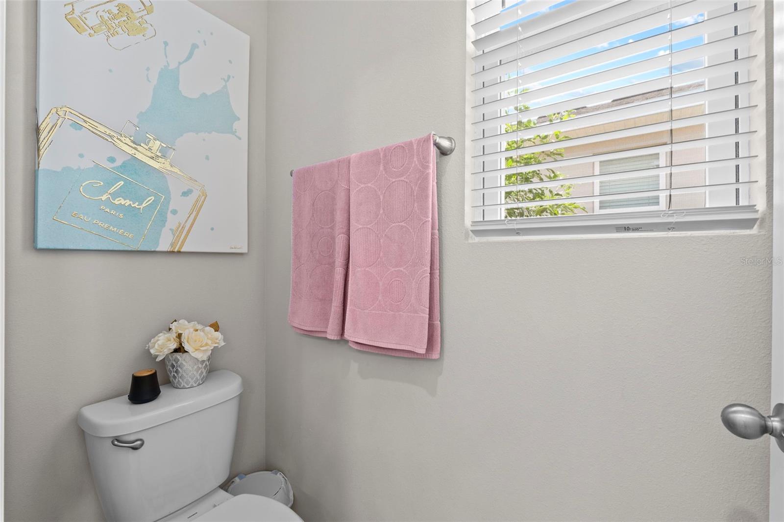 Image 20 of 41 For 858 Ballantyne Drive