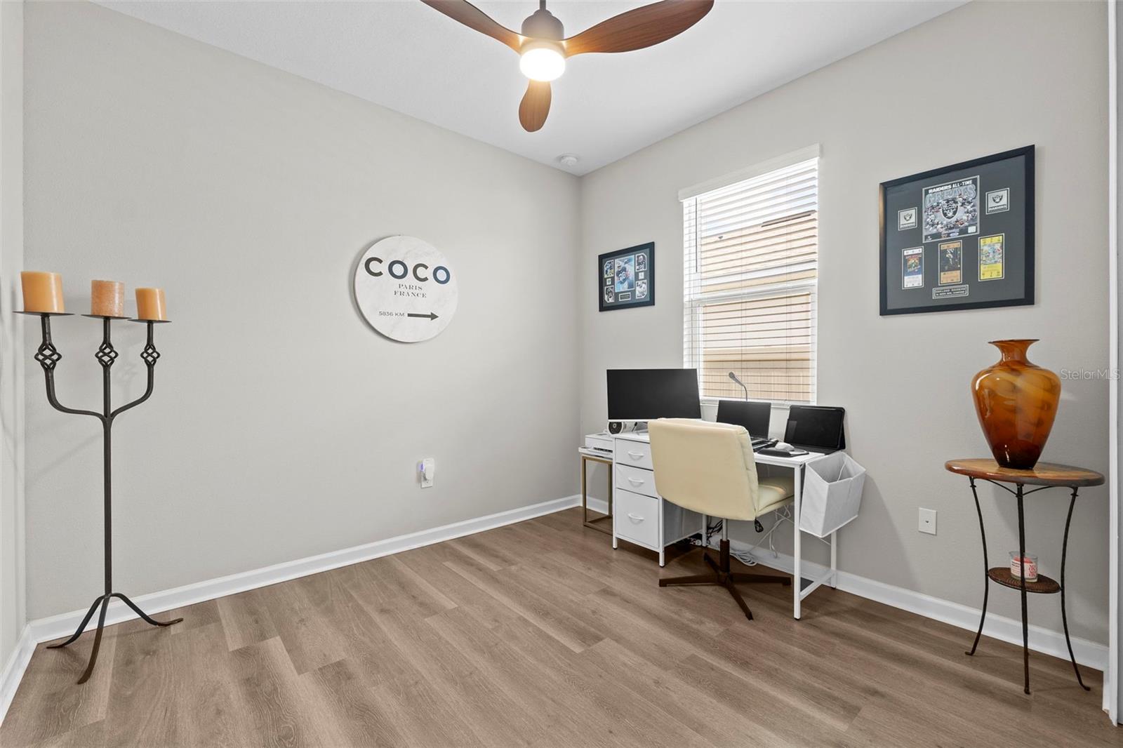 Image 27 of 41 For 858 Ballantyne Drive