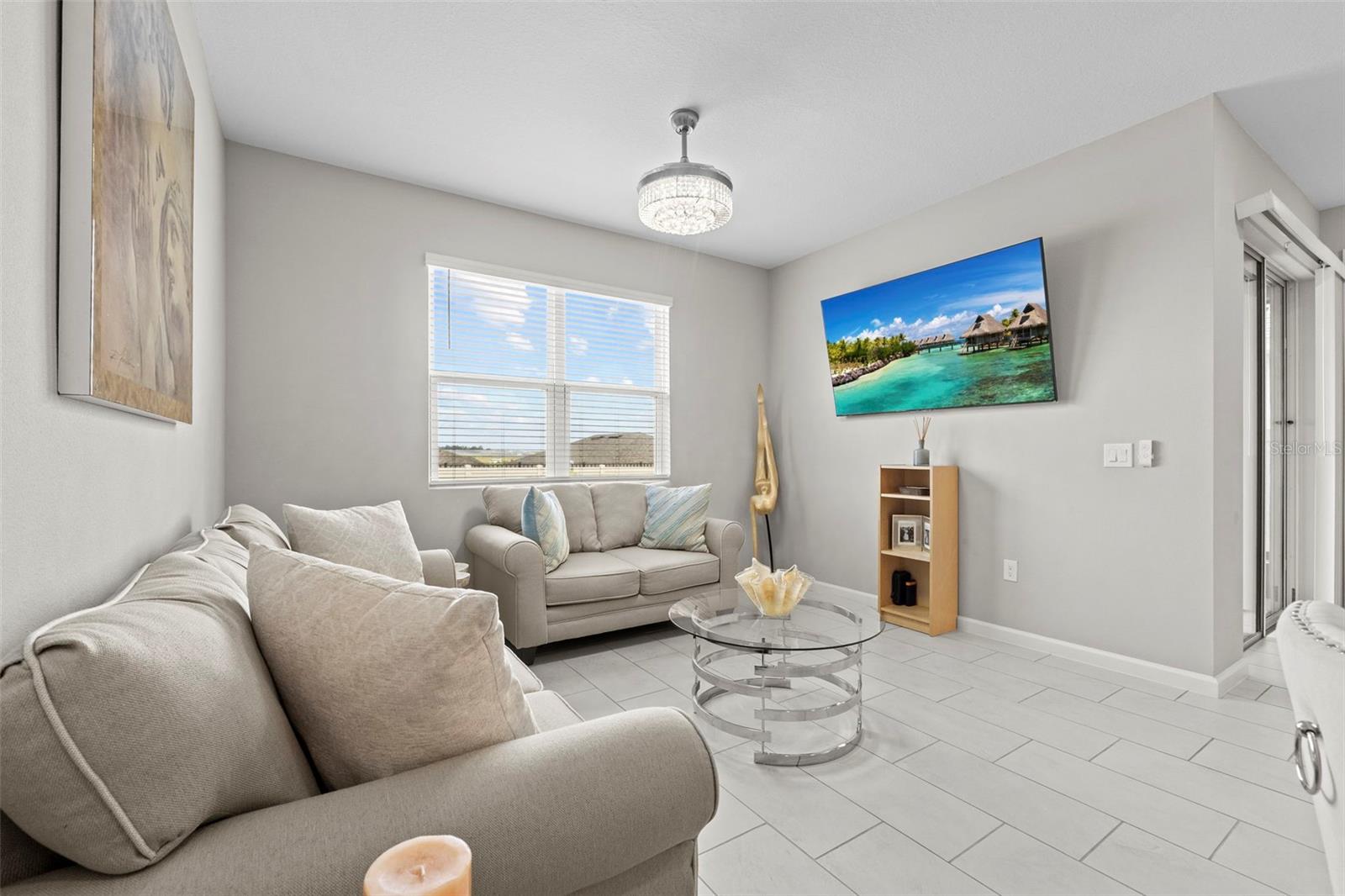 Image 6 of 41 For 858 Ballantyne Drive