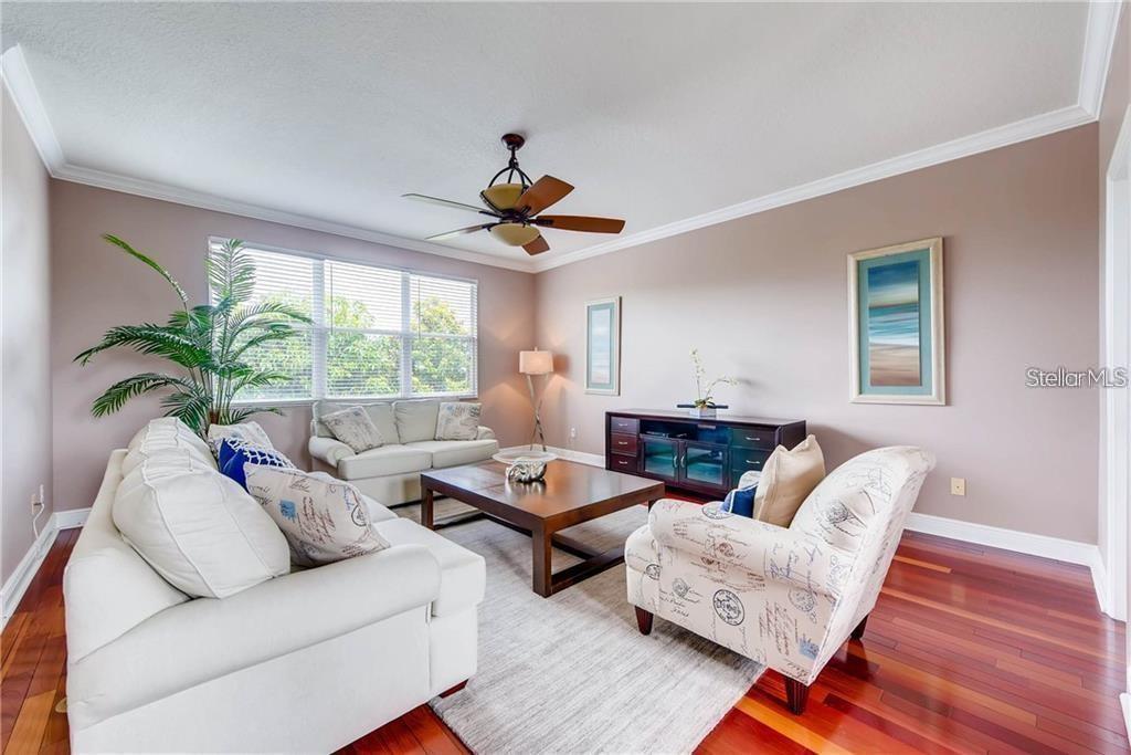 Image 7 of 11 For 9718 Pineola Drive