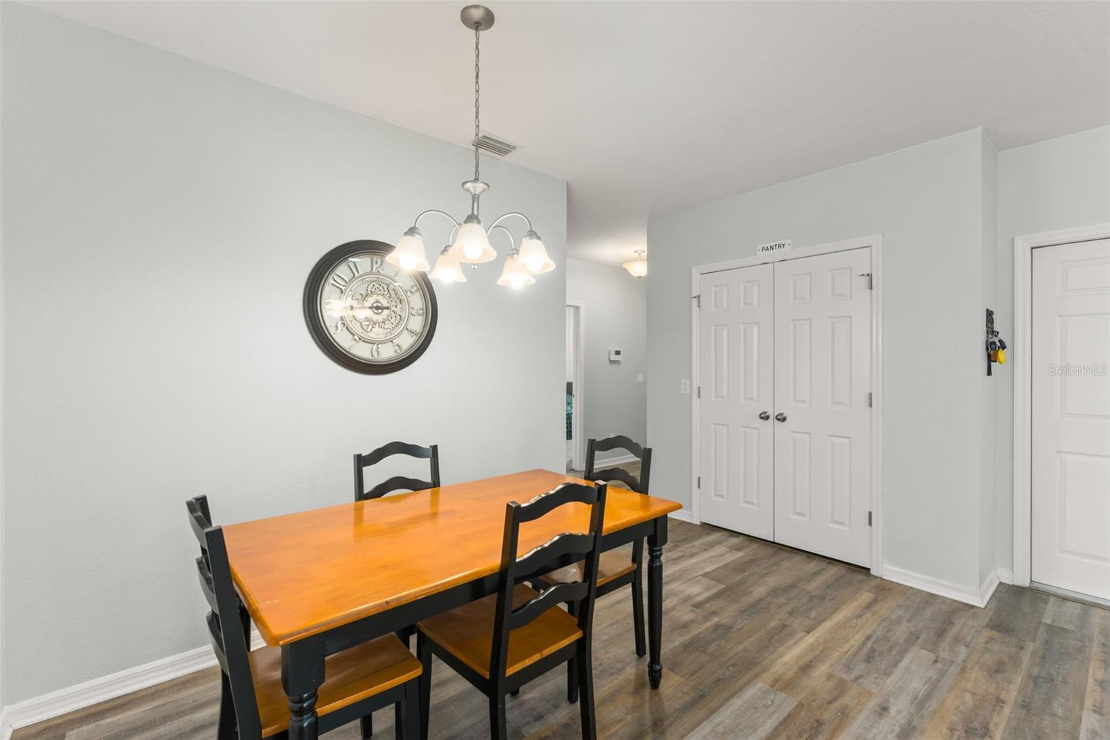 Image 16 of 42 For 9685 Early Loop