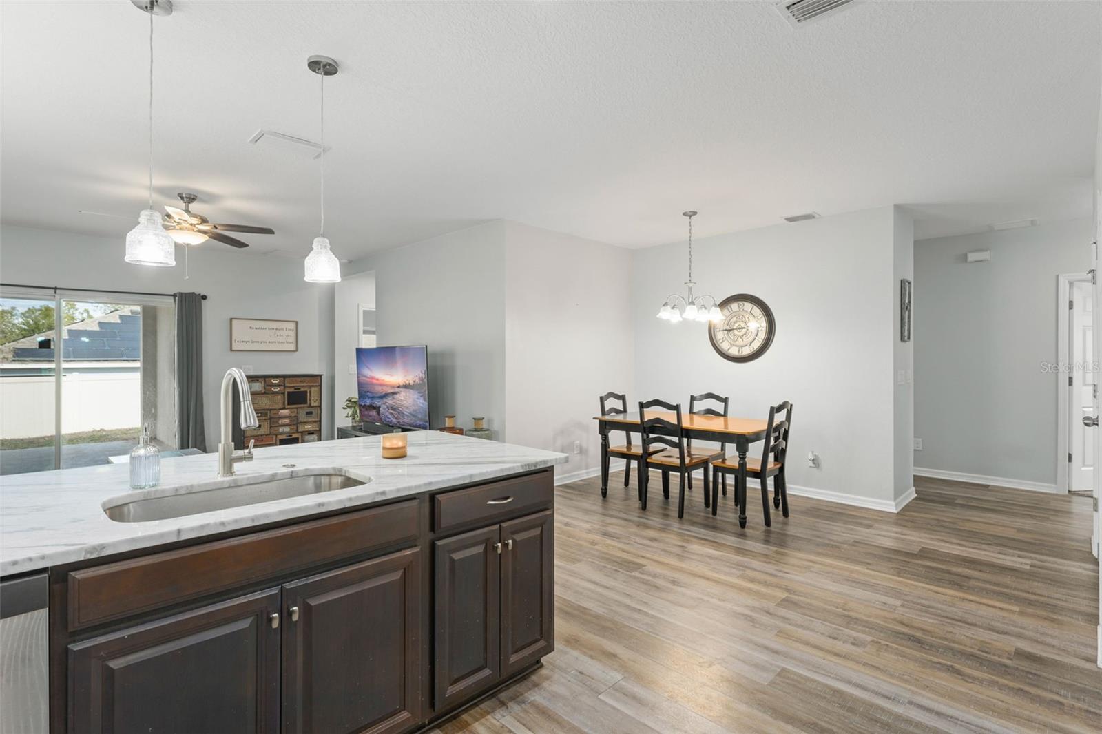 Image 20 of 42 For 9685 Early Loop