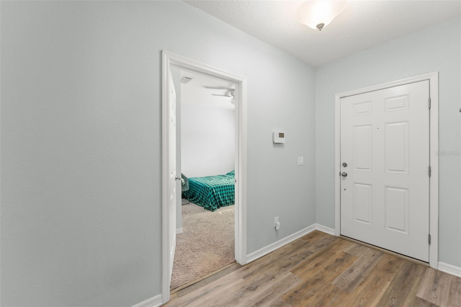 Image 4 of 42 For 9685 Early Loop