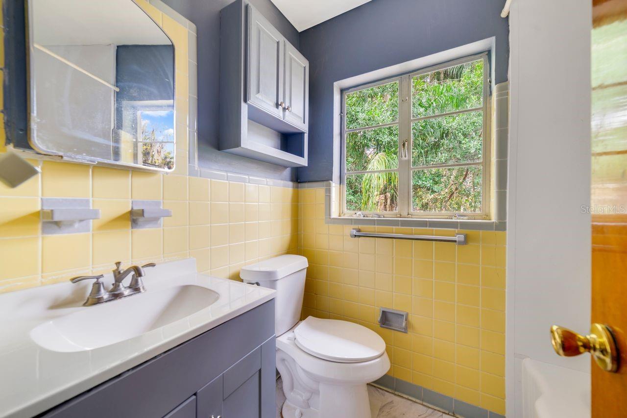 Image 24 of 29 For 3658 Econlockhatchee Trail