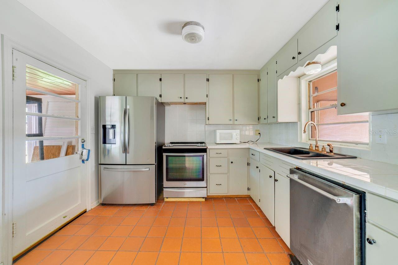 Image 25 of 29 For 3658 Econlockhatchee Trail