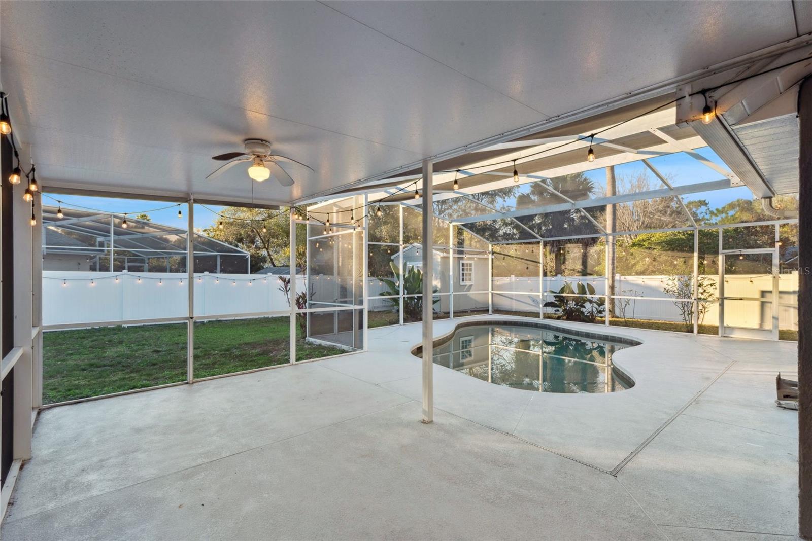 Image 26 of 29 For 10948 Dearden Circle