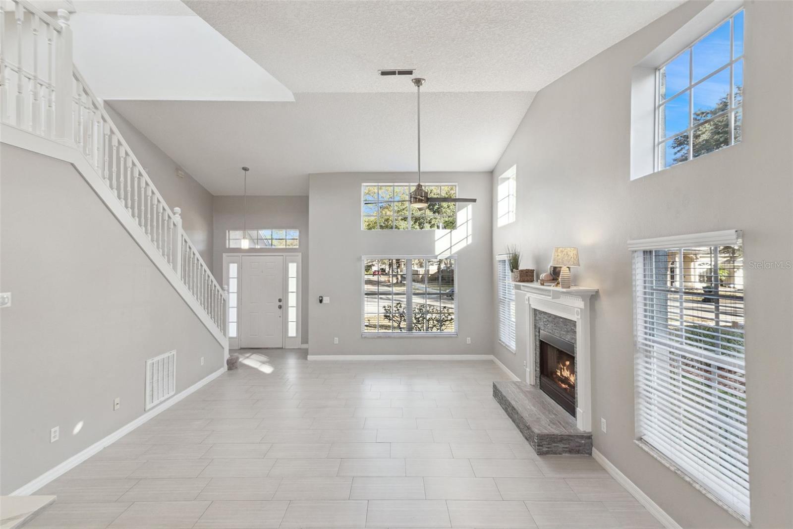 Image 3 of 29 For 10948 Dearden Circle