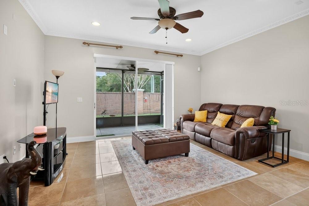 Image 13 of 36 For 1673 Lakelet Loop