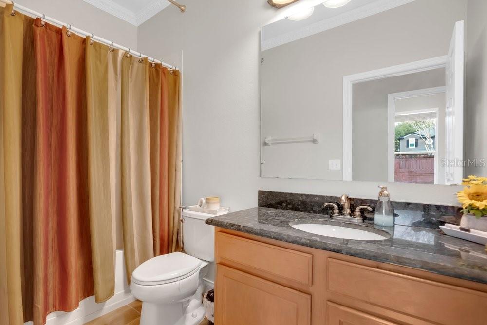 Image 21 of 36 For 1673 Lakelet Loop