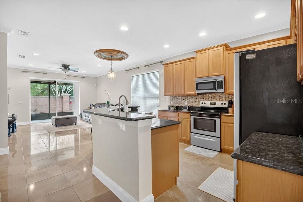 Image 8 of 36 For 1673 Lakelet Loop