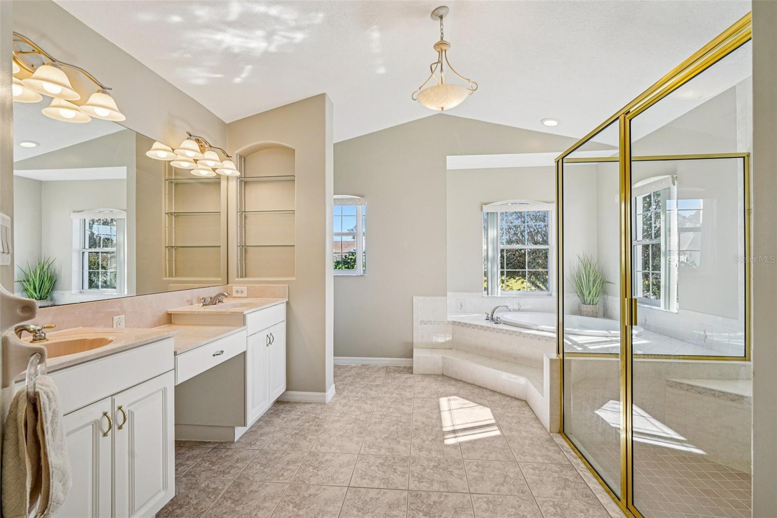 Image 16 of 27 For 8650 55th Court