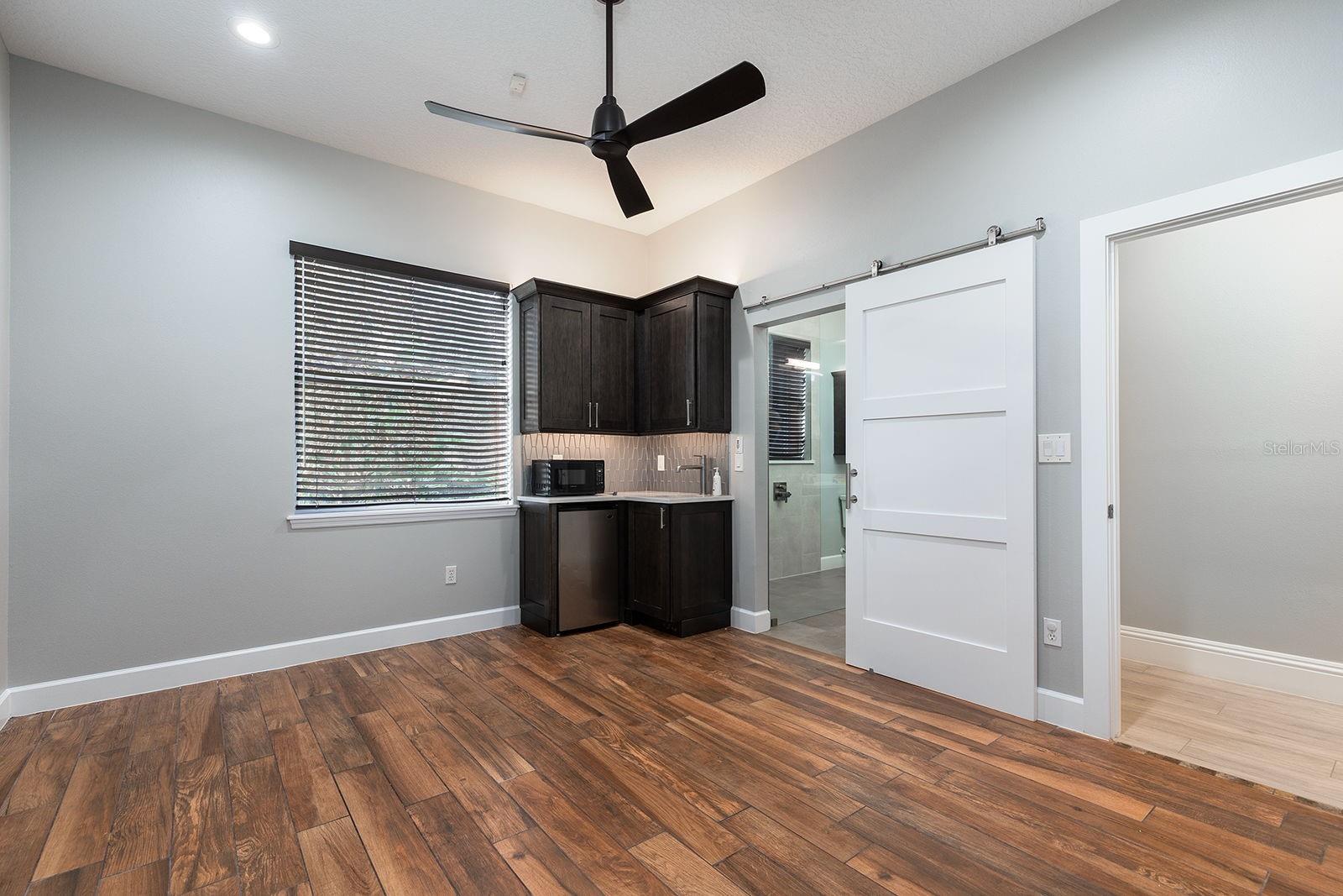 Image 46 of 70 For 1441 Langham Terrace