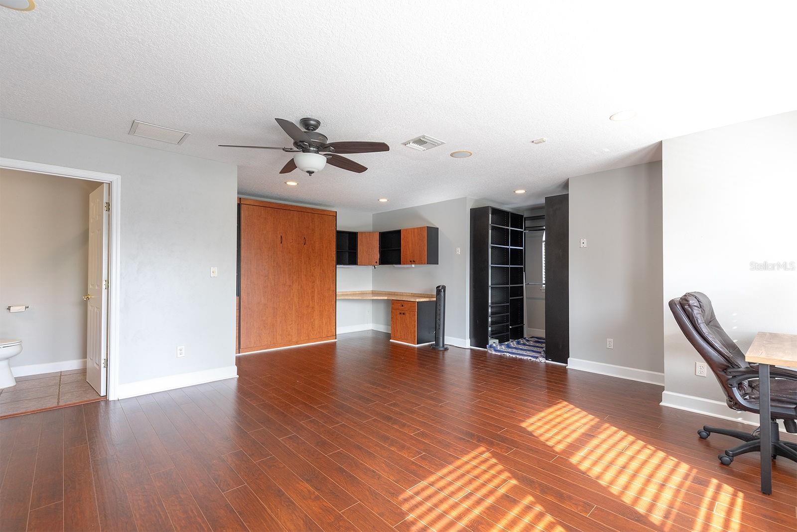 Image 52 of 70 For 1441 Langham Terrace