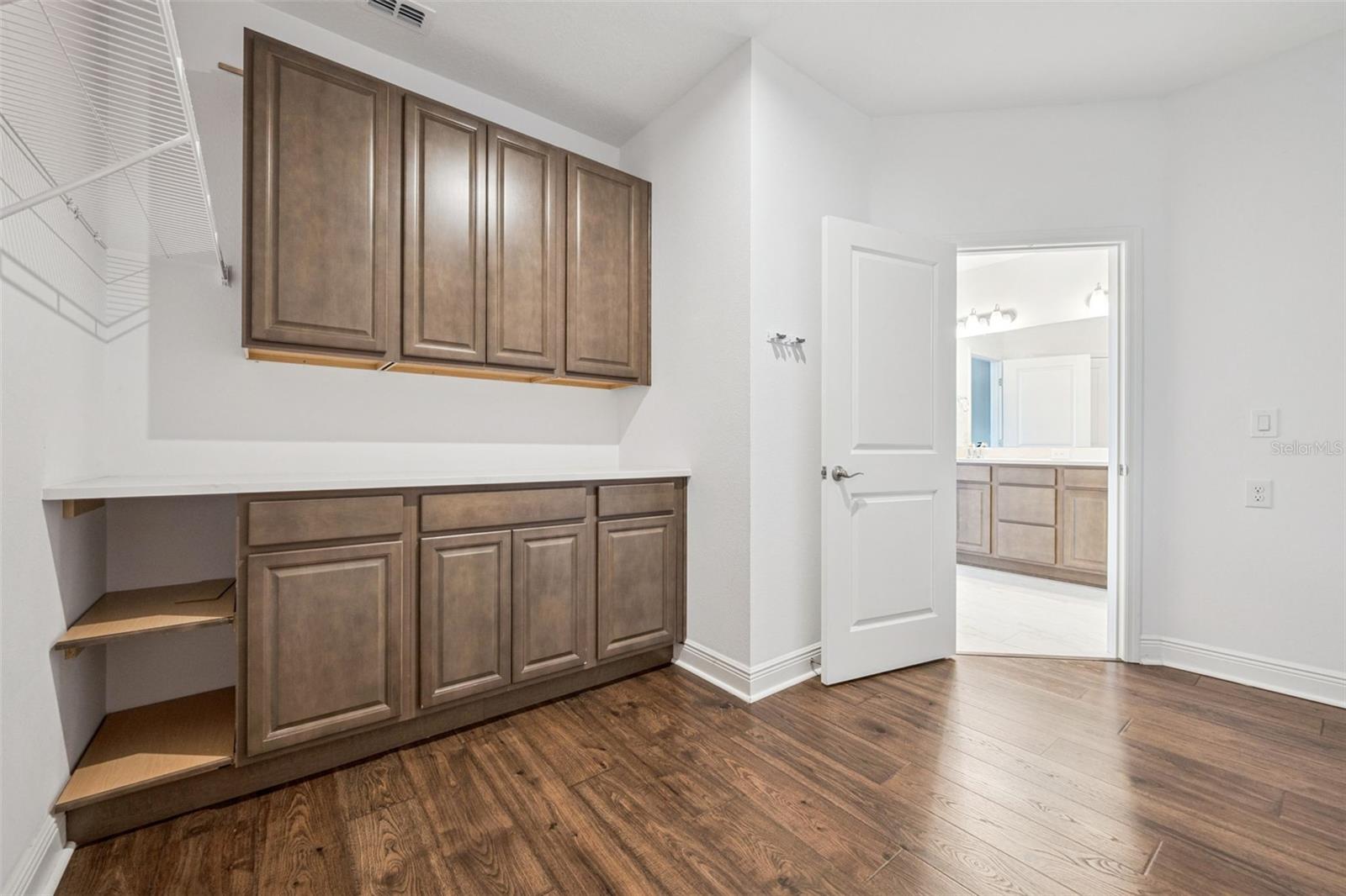 Image 12 of 30 For 7043 Nemours Parkway