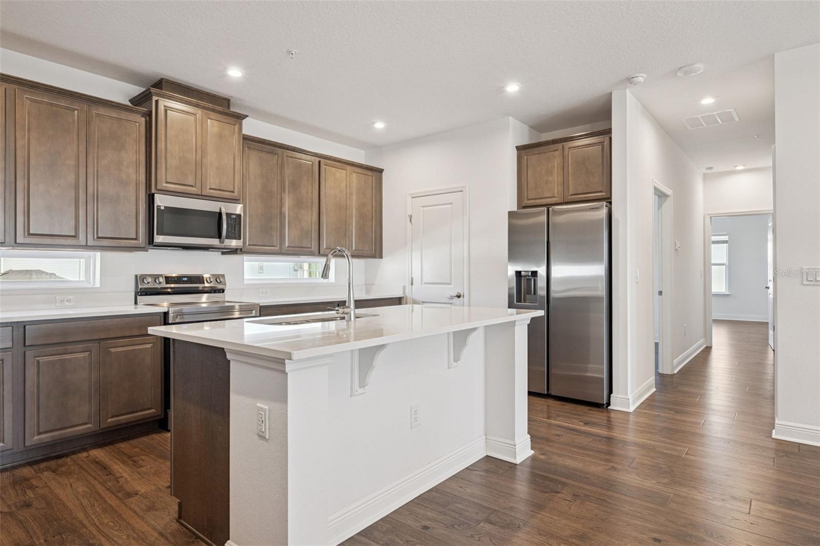 Image 5 of 30 For 7043 Nemours Parkway