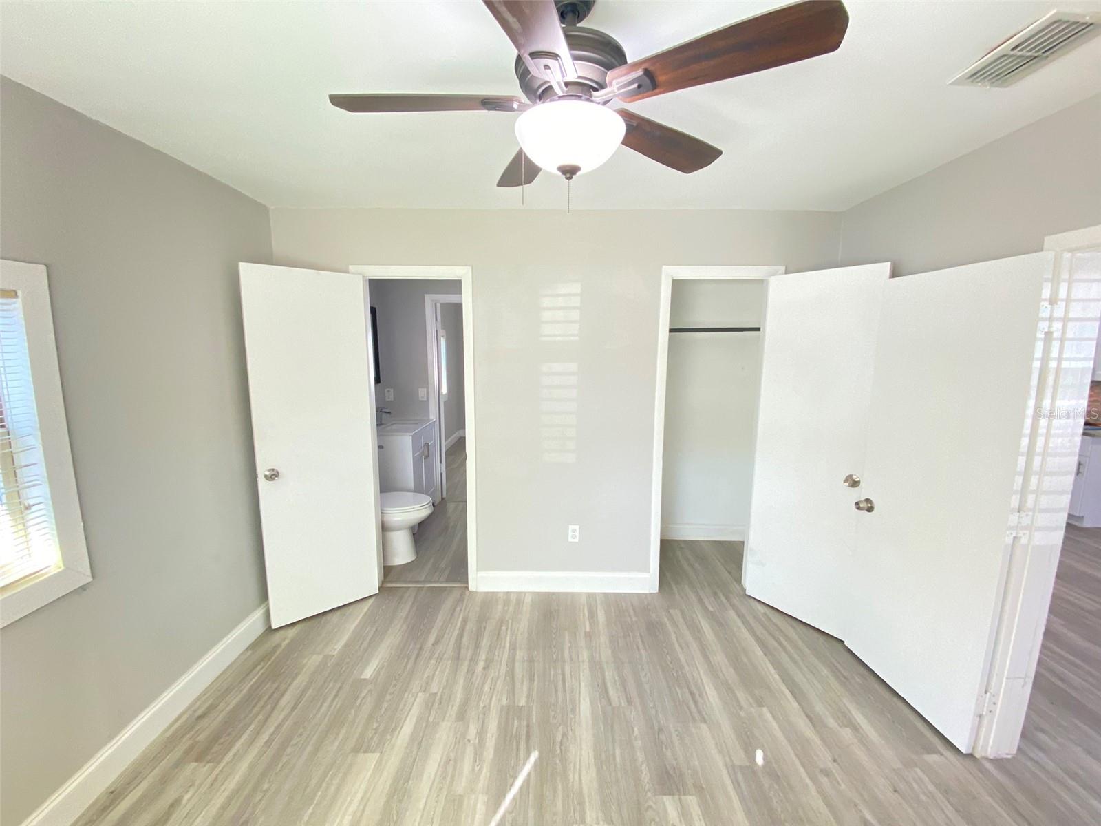 Image 12 of 20 For 241 Church Avenue