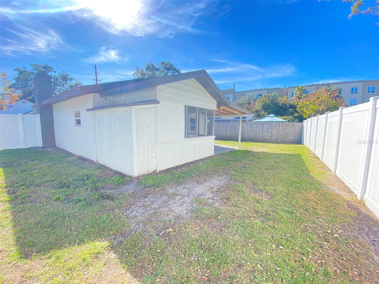 Image 19 of 20 For 241 Church Avenue