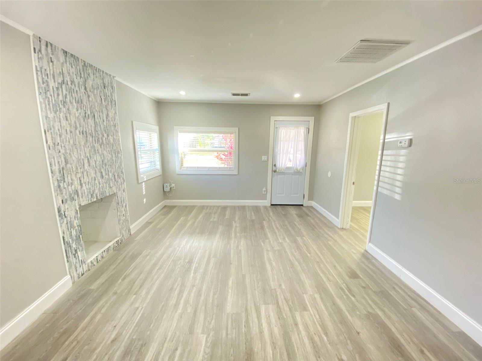 Image 7 of 20 For 241 Church Avenue