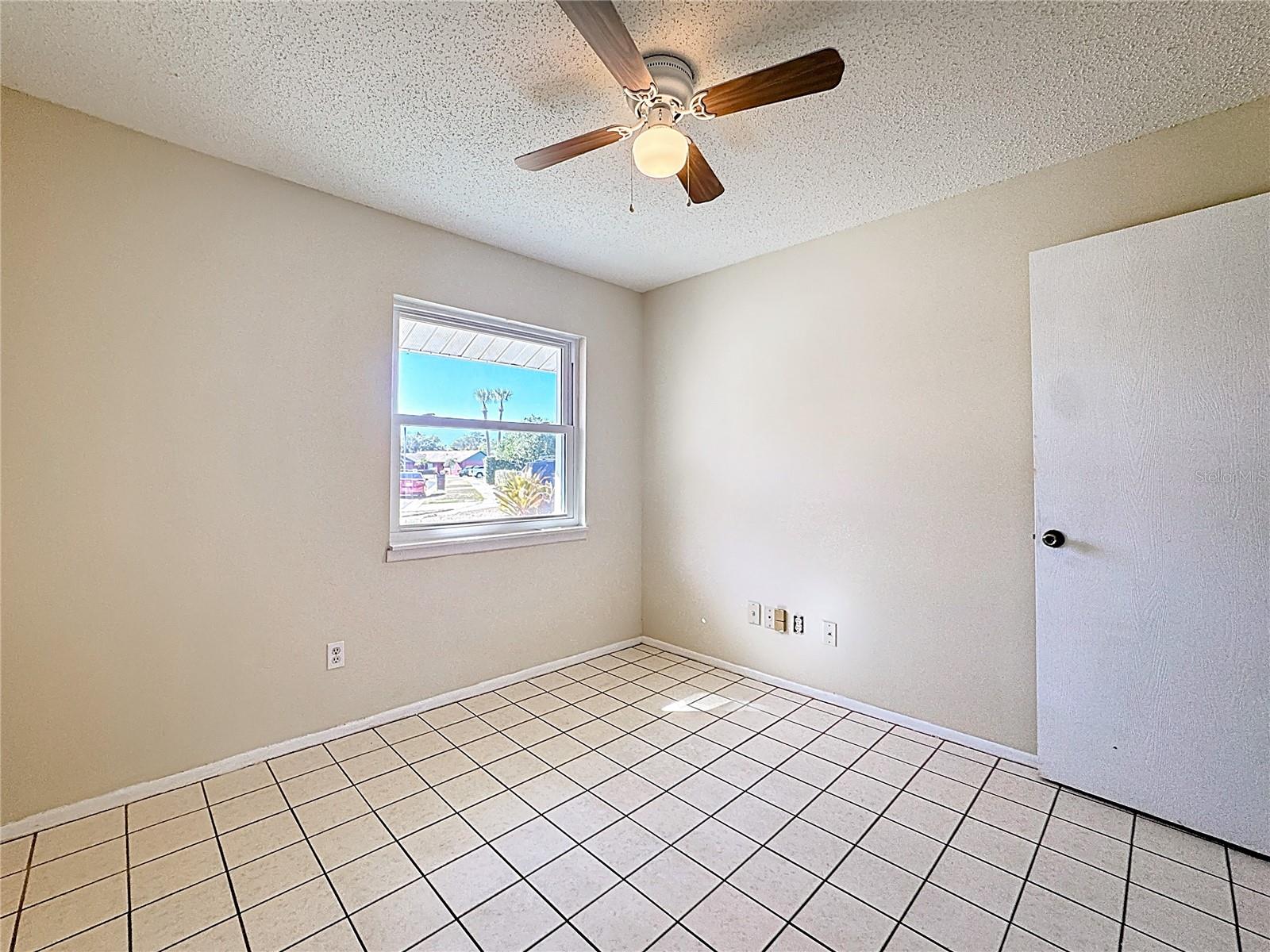 Image 27 of 45 For 180 Ulysses Drive