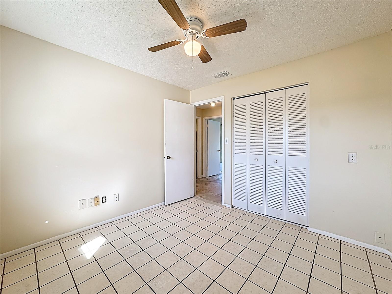 Image 28 of 45 For 180 Ulysses Drive