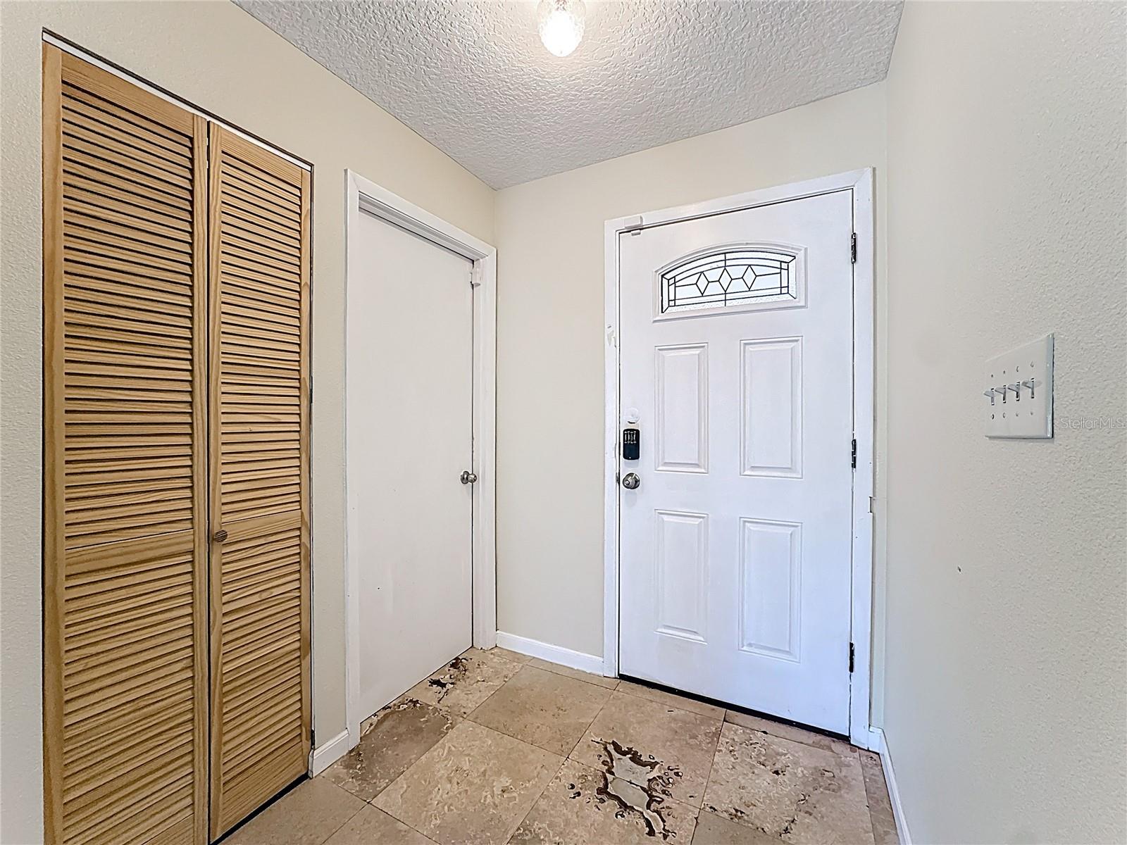 Image 4 of 45 For 180 Ulysses Drive