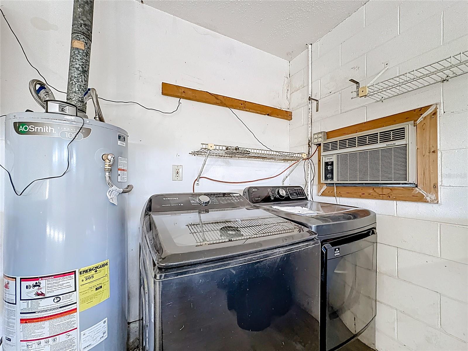 Image 42 of 45 For 180 Ulysses Drive