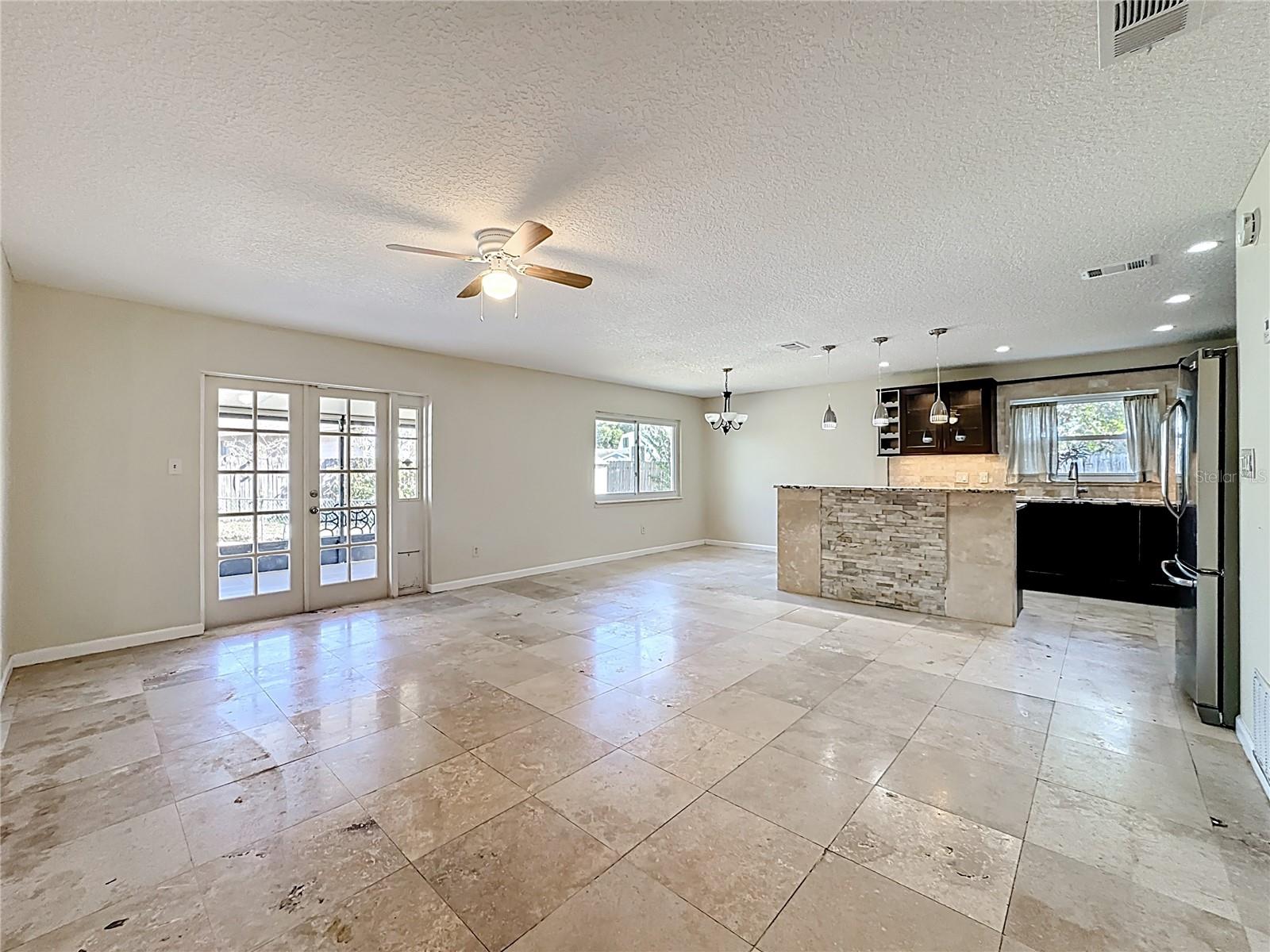 Image 6 of 45 For 180 Ulysses Drive