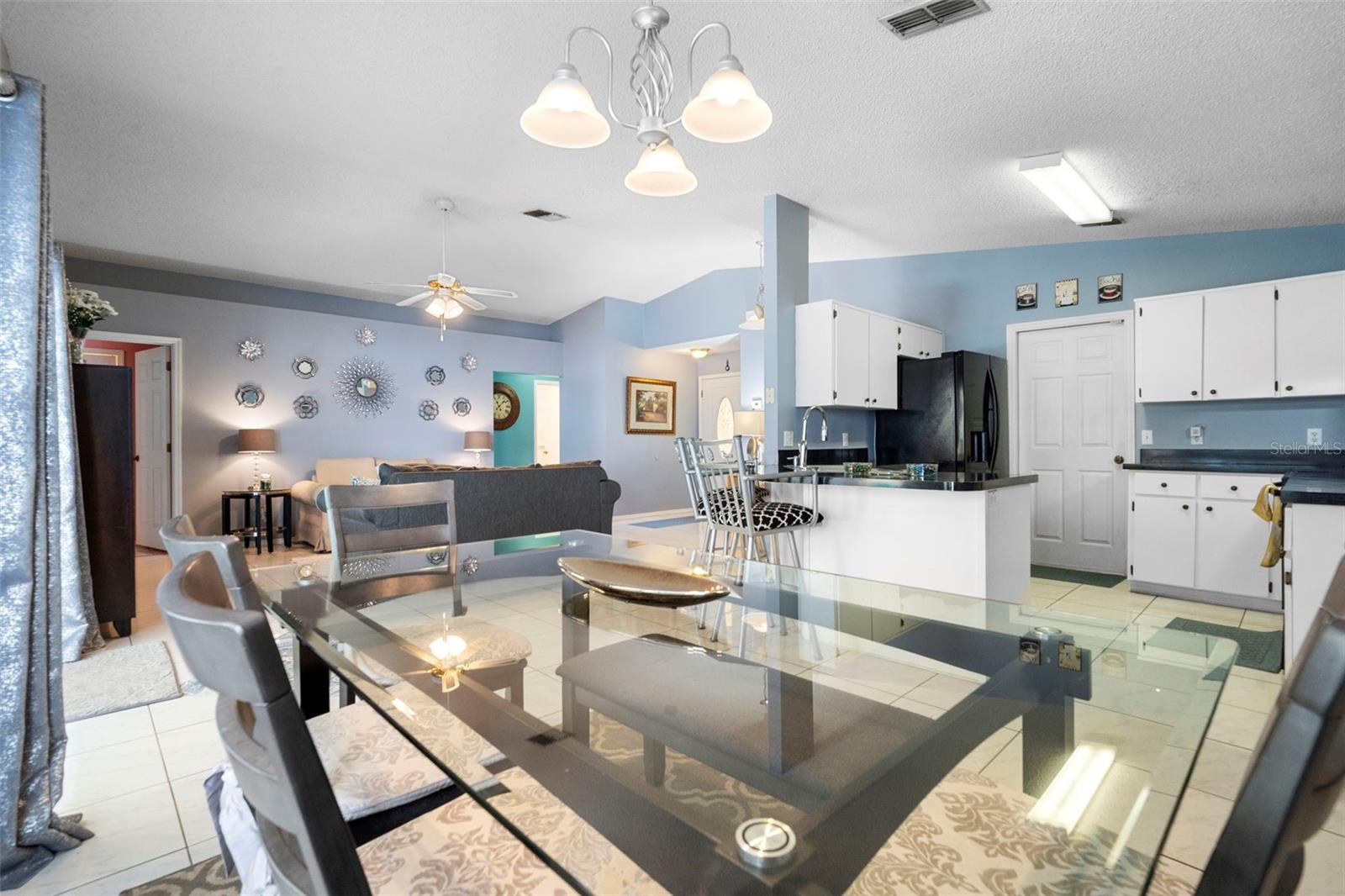 Image 11 of 54 For 4804 Pliny Court