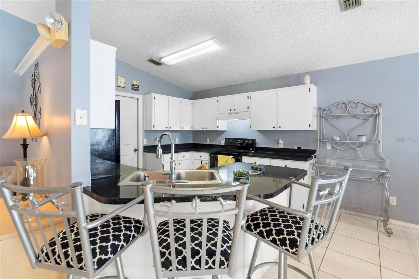 Image 12 of 54 For 4804 Pliny Court